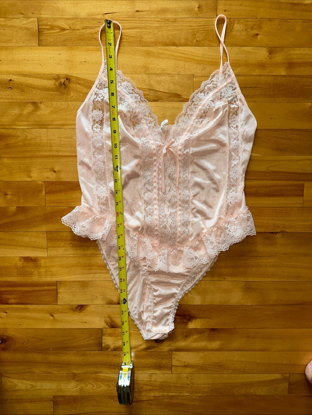 Vintage 80s Lace Teddy Bodysuit Womens M Blush Pink Snap Crotch USA Made - Picture 11 of 12